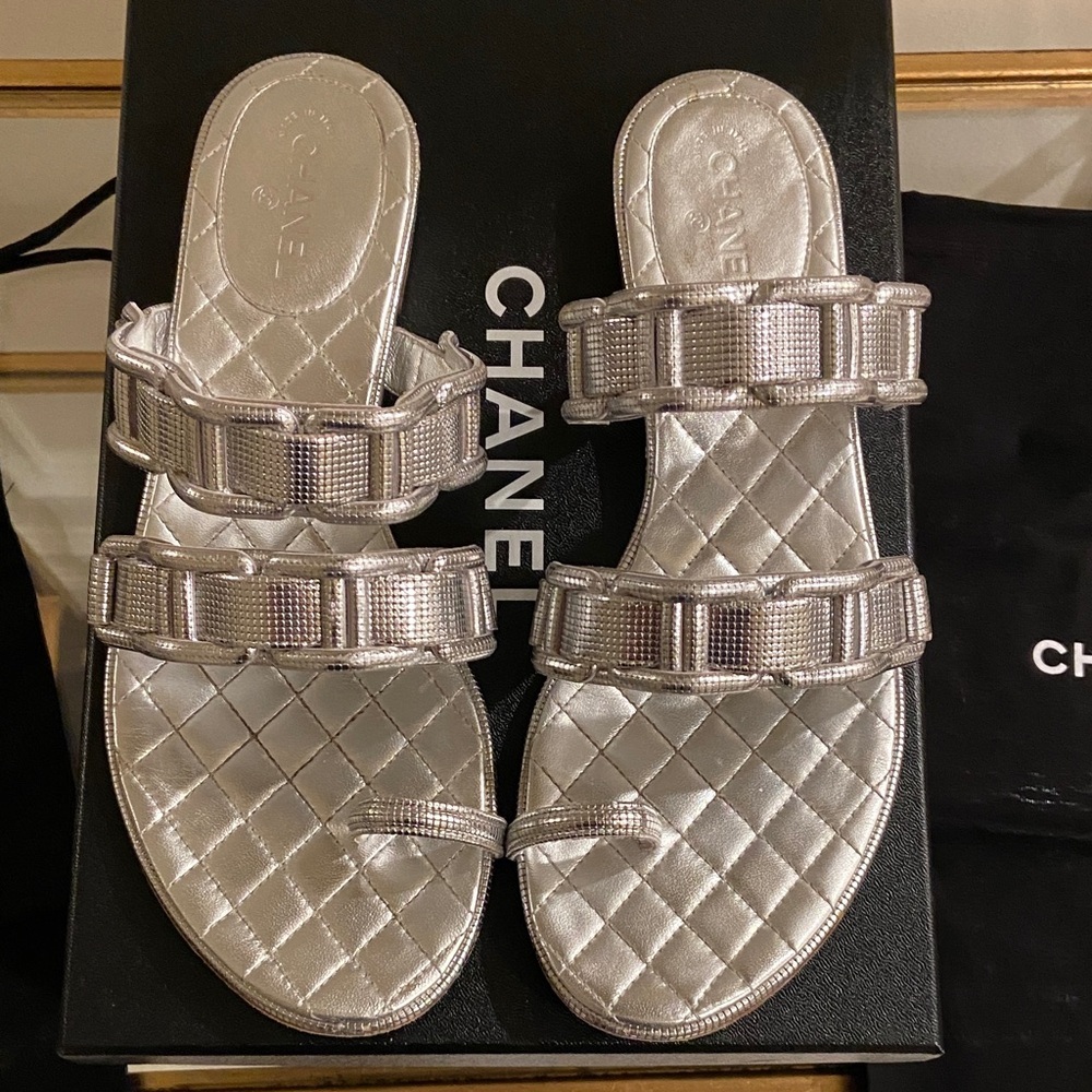 CHANEL Silver Calfskin Quilted Slip In Sandals 7.5 - Picture 6 of 16